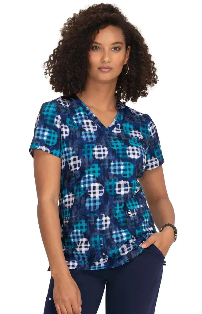 Koi Scrubs Early Energy Top Moonlight Plaid | scrub-supply.com