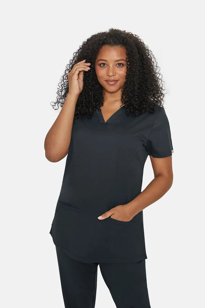 Simki Scrubs Ari Two Pocket Scrub Top Soft Black | scrub-supply.com