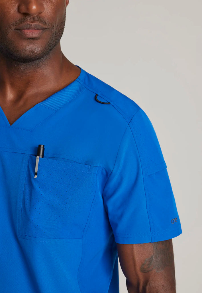 Barco Scrubs Men's Velocity Top New Royal | scrub-supply.com