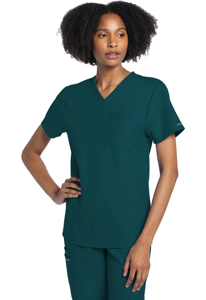 Cherokee Scrubs Unisex V-neck Top Caribbean Blue | scrub-supply.com