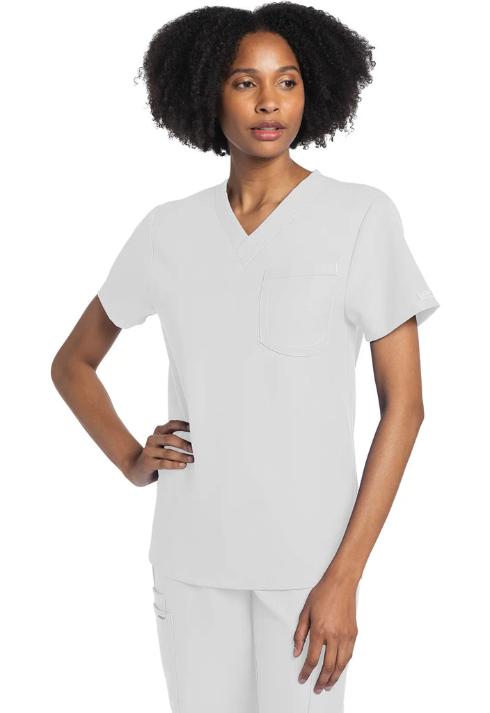 Cherokee Scrubs Unisex V-neck Top White | scrub-supply.com