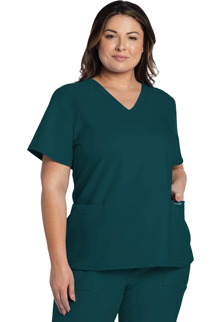 Cherokee Scrubs Women's Ultra 2-Pocket V-Neck Top Caribbean Blue | scrub-supply.com