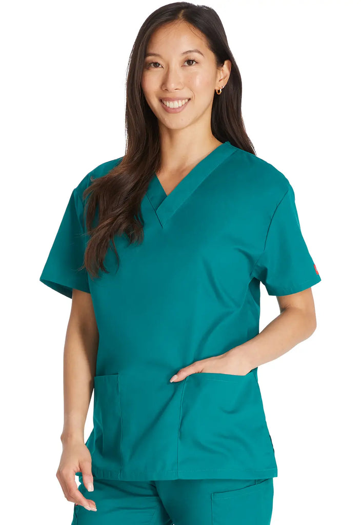 Dickies Scrubs 3-Pocket V-Neck Top Hunter Green | scrub-supply.com