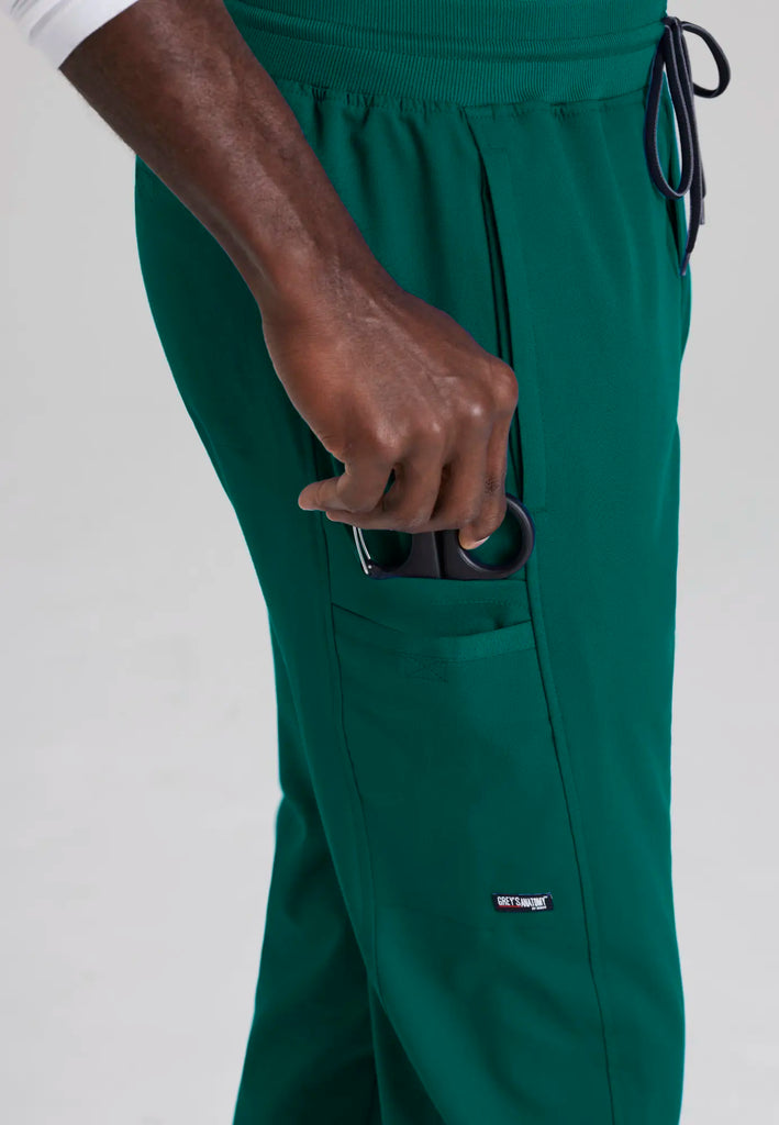 Barco Scrubs Men's Hudson Pant Hunter Green | scrub-supply.com