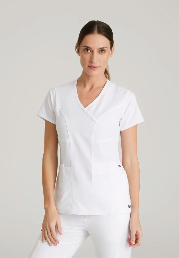 Barco Scrubs Women's Kim Top White | scrub-supply.com