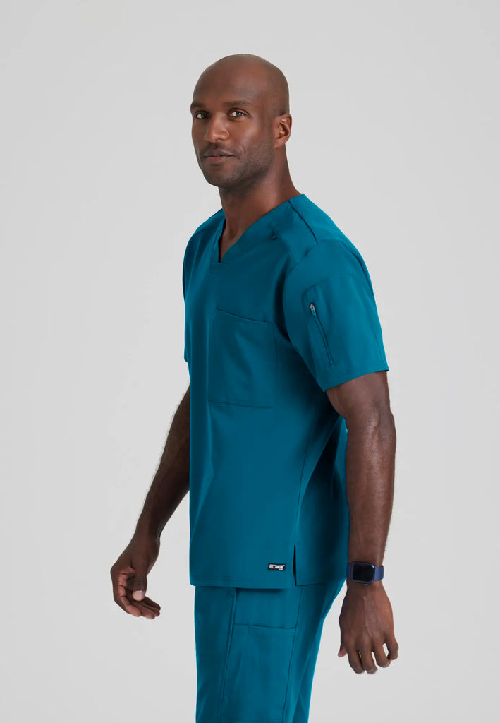 Barco Scrubs Men's Murphy Top Bahama | scrub-supply.com