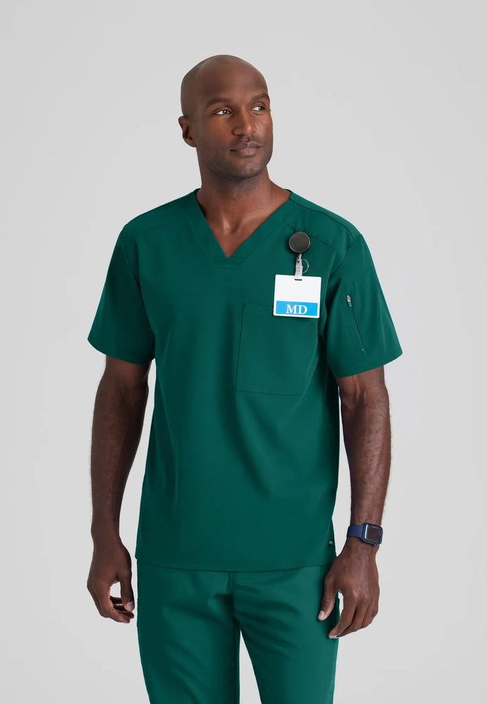 Barco Scrubs Men's Murphy Top Hunter Green | scrub-supply.com