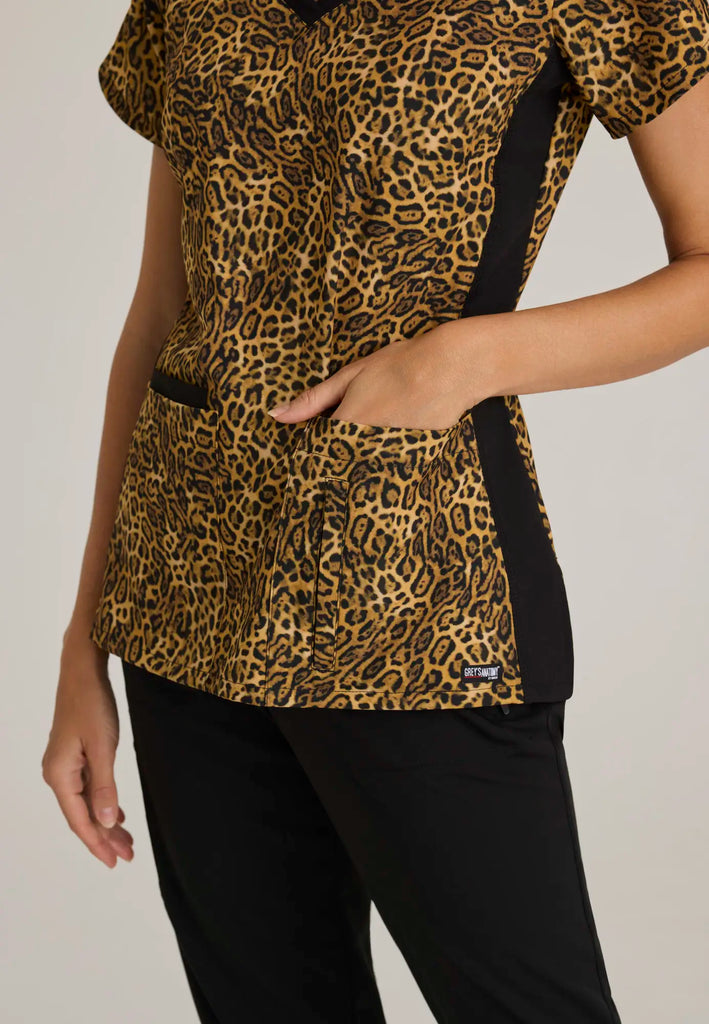 Barco Scrubs Women's Arie Print Top Wild Side | scrub-supply.com