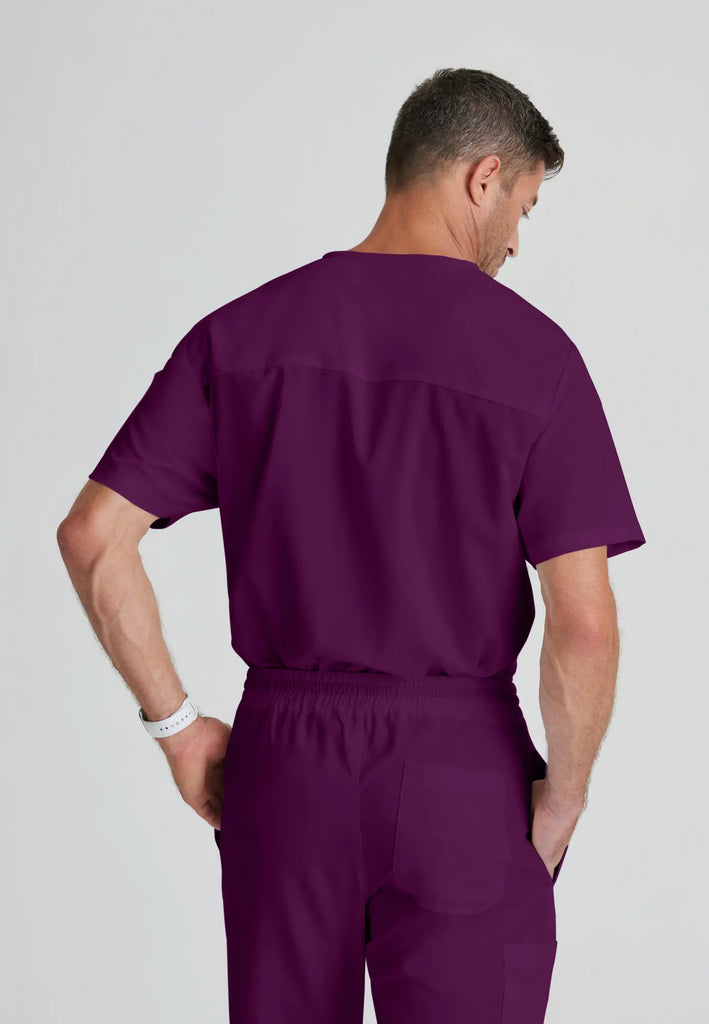 Barco Scrubs Men's Evan Top Wine | scrub-supply.com