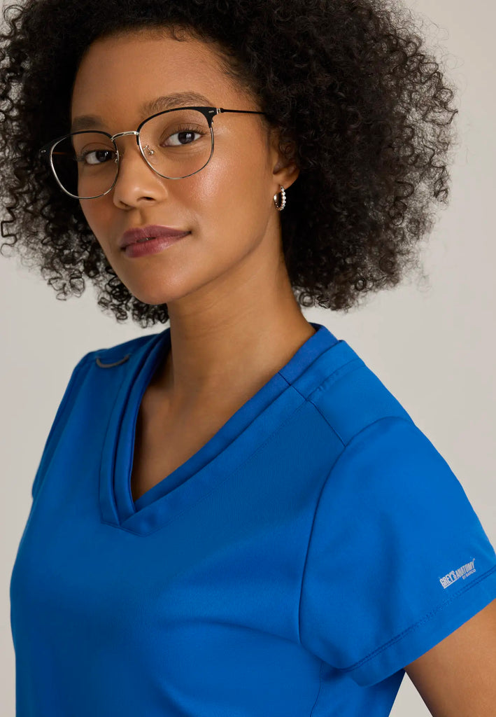 Barco Scrubs Women's Evelyn Top New Royal | scrub-supply.com