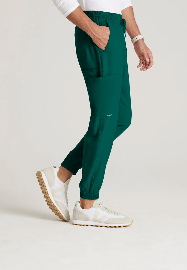 Barco Scrubs Men's Voyager Jogger Hunter Green | scrub-supply.com