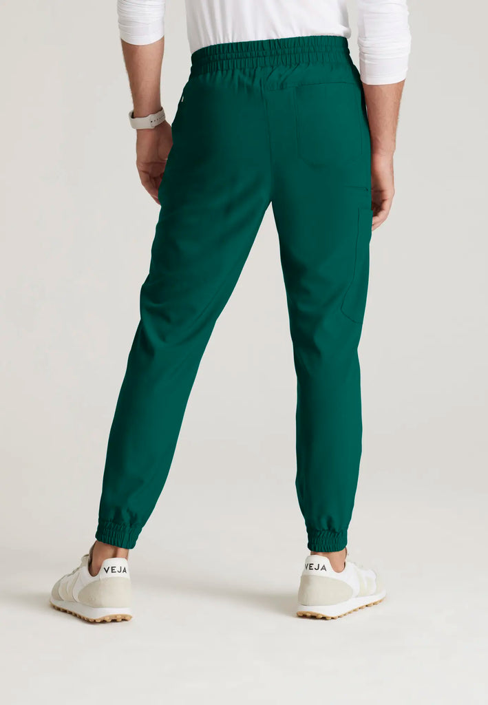 Barco Scrubs Men's Voyager Jogger Hunter Green | scrub-supply.com