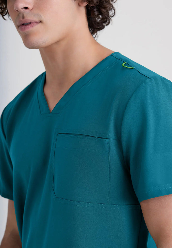 Barco Scrubs Men's Journey Top Bahama | scrub-supply.com