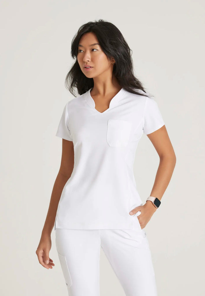 Barco Scrubs Women's Sway Tuck-In Top White | scrub-supply.com