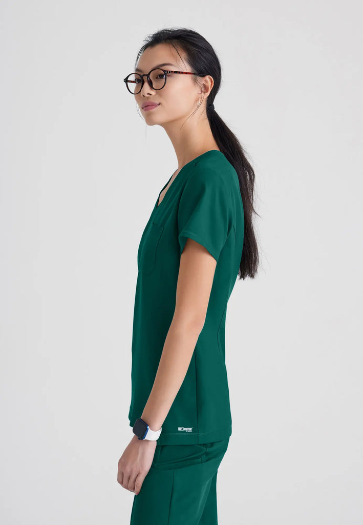 Barco Scrubs Women's Sway Tuck-In Top Hunter Green | scrub-supply.com