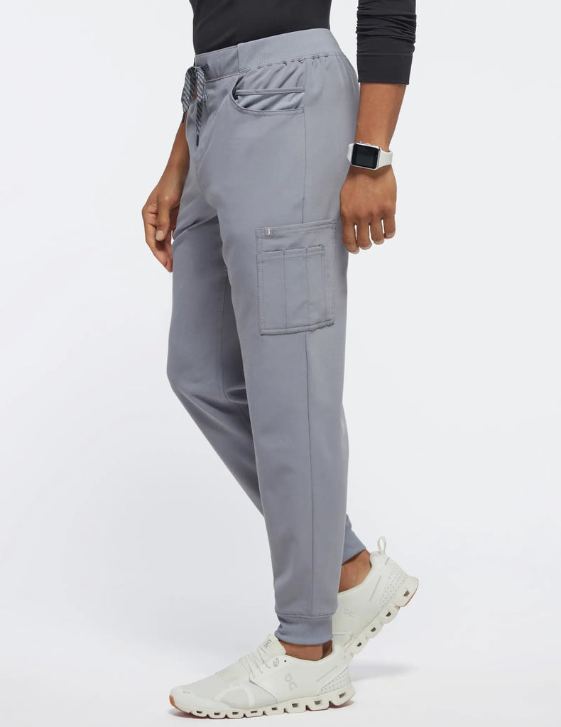 Jaanuu Scrubs Men's Mesh-Pocket Scrub Jogger Gray | scrub-supply.com