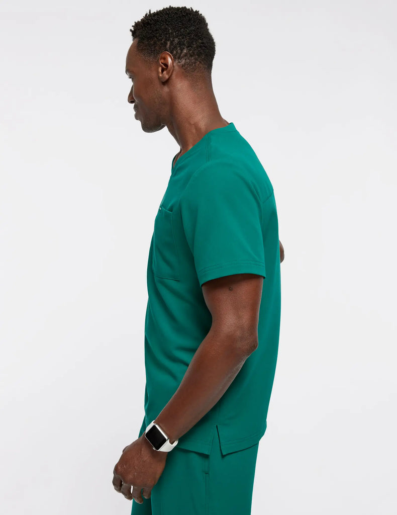 Jaanuu Scrubs Men's 2-Pocket V-Neck Top Hunter Green | scrub-supply.com