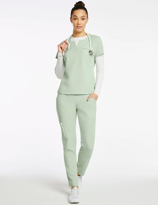 Jaanuu Scrubs Women's 8-Pocket Cargo Scrub Pant Pistachio | scrub-supply.com