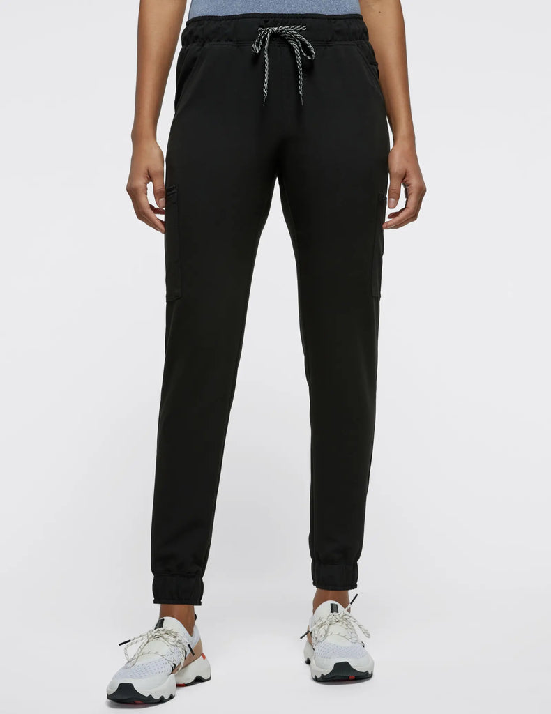 Jaanuu Scrubs Women's Mesh-Enhanced Scrub Jogger Black | scrub-supply.com