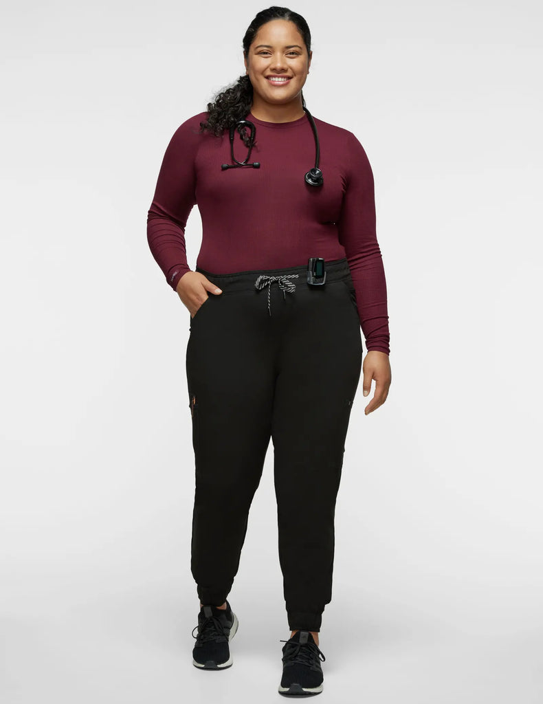 Jaanuu Scrubs Women's Mesh-Enhanced Scrub Jogger Black | scrub-supply.com