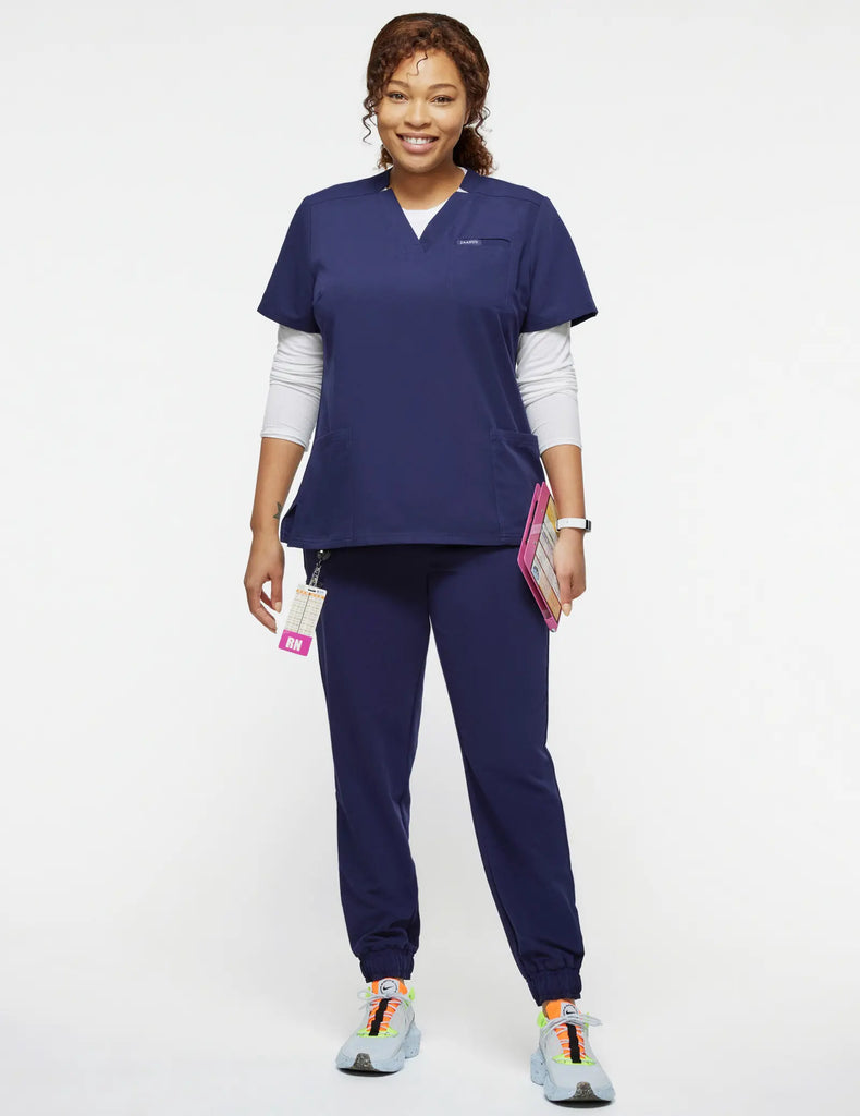 Jaanuu Scrubs Women's 5-Pocket Skinny Scrub Jogger Navy | scrub-supply.com