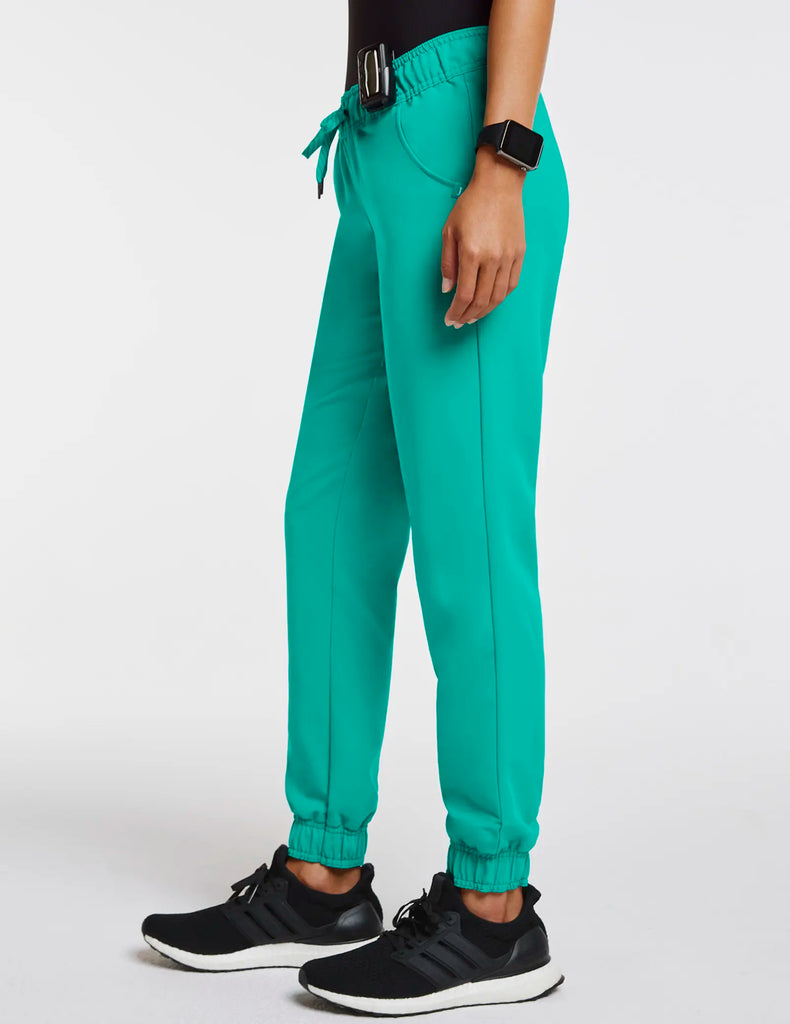 Jaanuu Scrubs Women's 5-Pocket Skinny Scrub Jogger Surgical Green | scrub-supply.com