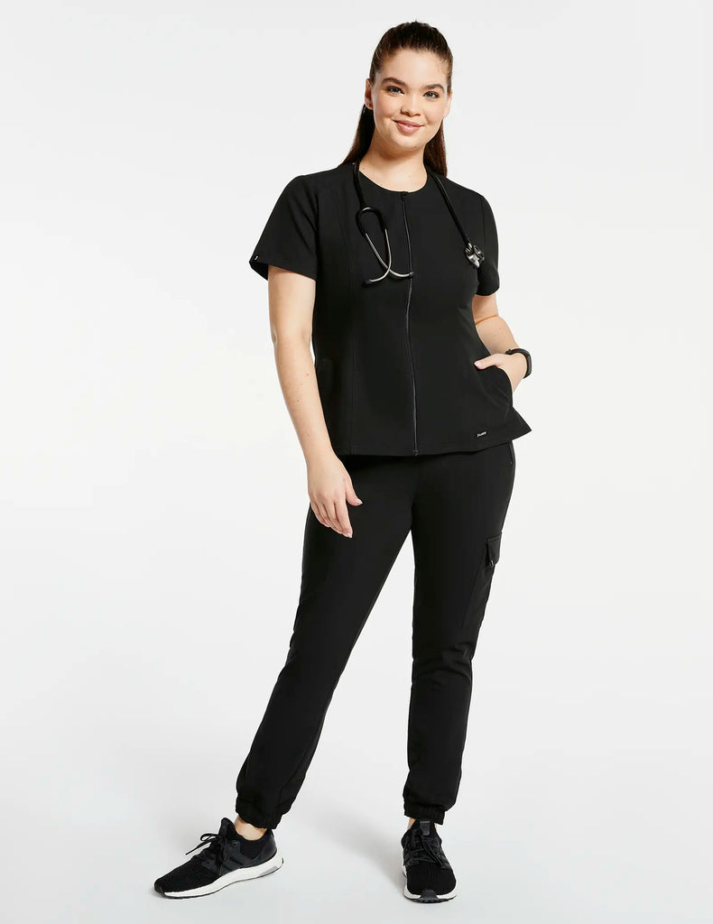 Jaanuu Scrubs Women's Essential Scrub Jogger Black | scrub-supply.com