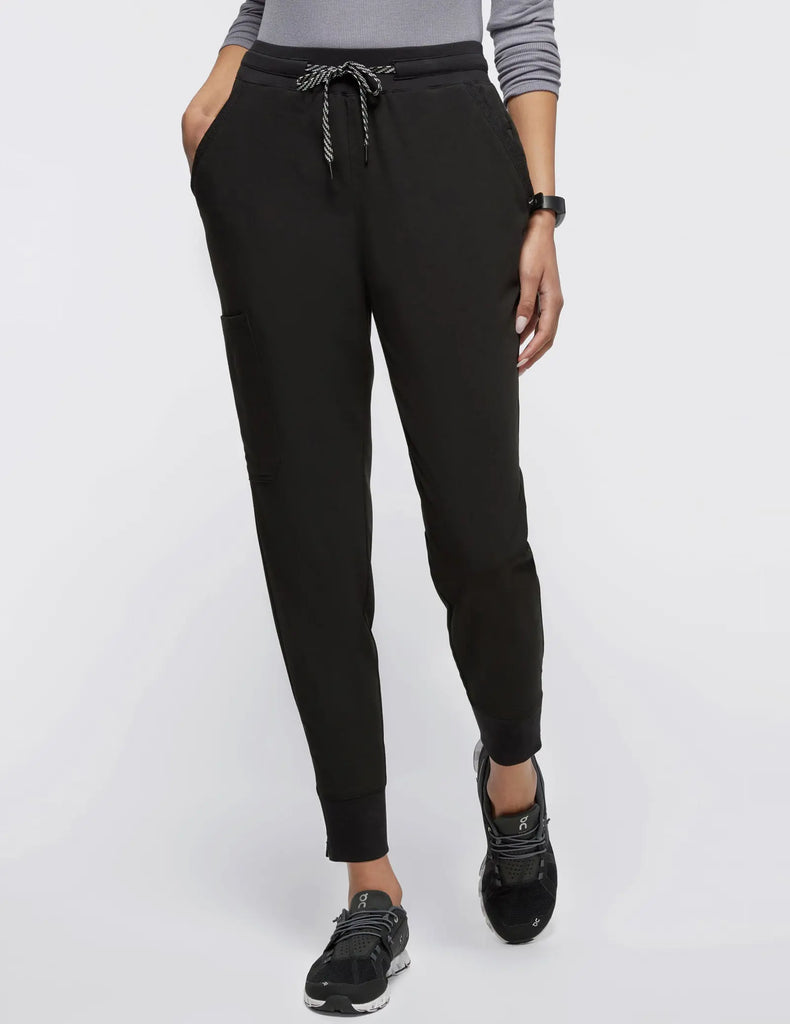 Jaanuu Scrubs Women's 6-Pocket Ankle Zip Scrub Jogger Black | scrub-supply.com