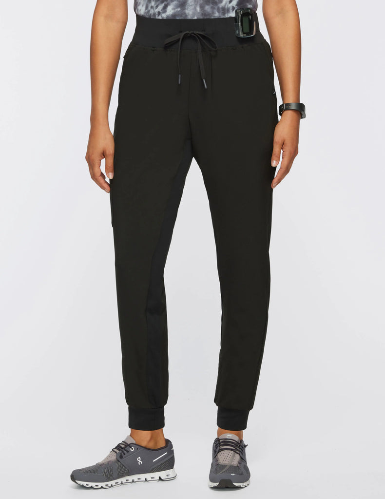 Jaanuu Scrubs Women's All-Day Performance Scrub Jogger Black | scrub-supply.com