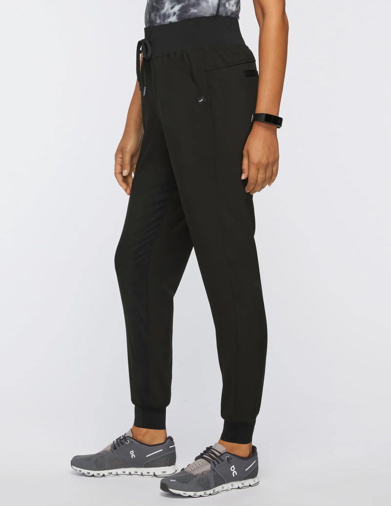 Jaanuu Scrubs Women's All-Day Performance Scrub Jogger Black | scrub-supply.com