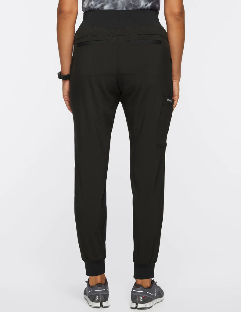 Jaanuu Scrubs Women's All-Day Performance Scrub Jogger Black | scrub-supply.com