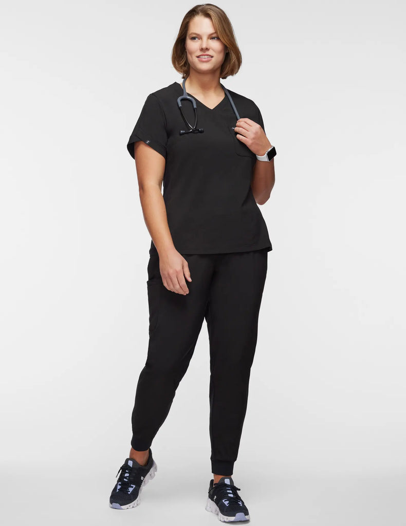 Jaanuu Scrubs Women's All-Day Performance Scrub Jogger Black | scrub-supply.com