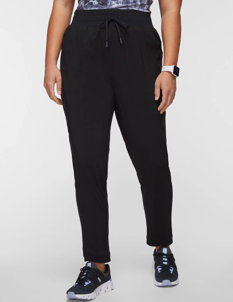 Jaanuu Scrubs Women's All-Day Performance Scrub Pant Black | scrub-supply.com