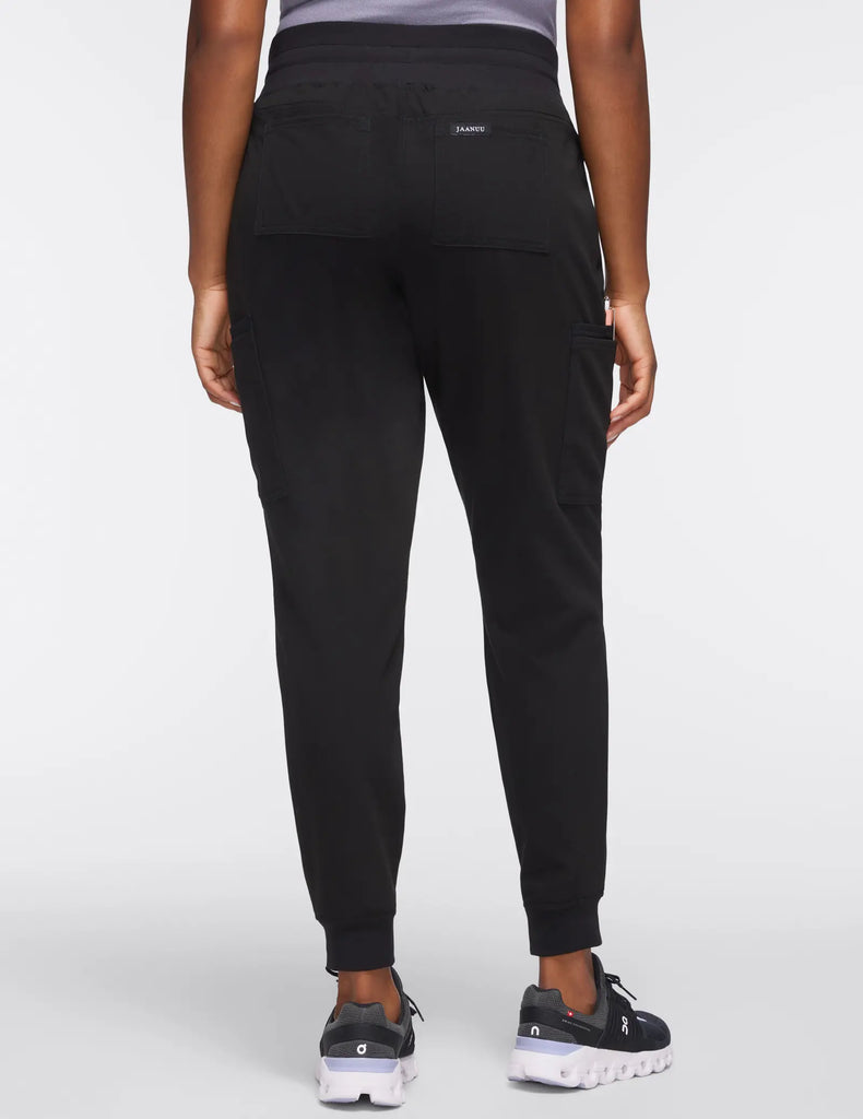 Jaanuu Scrubs Women's 13-Pocket Scrub Jogger Black | scrub-supply.com