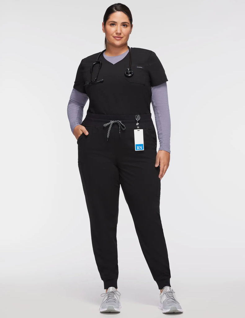 Jaanuu Scrubs Women's 13-Pocket Scrub Jogger Black | scrub-supply.com