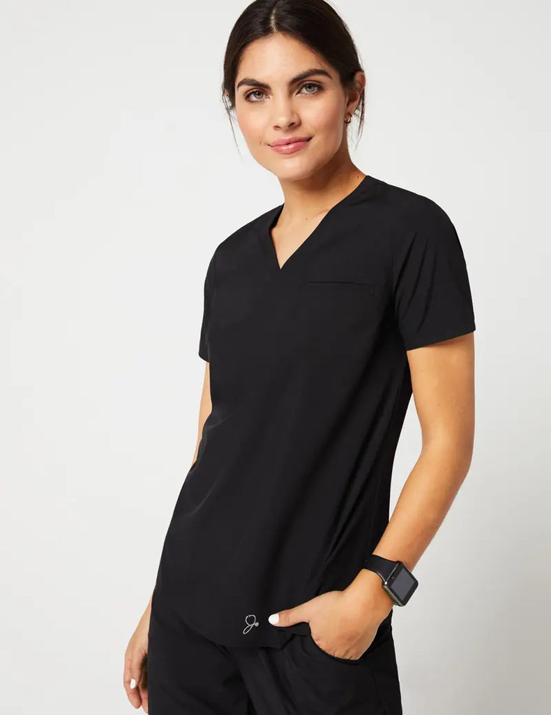 Jaanuu Scrubs Women's Stride Ribbed V-Neck Top Black | scrub-supply.com