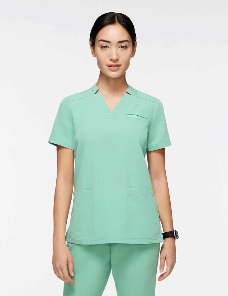 Jaanuu Scrubs Women's 3-Pocket Scrub Top Jade | scrub-supply.com