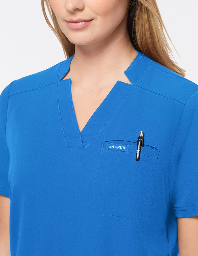 Jaanuu Scrubs Women's 3-Pocket Scrub Top Royal Blue | scrub-supply.com