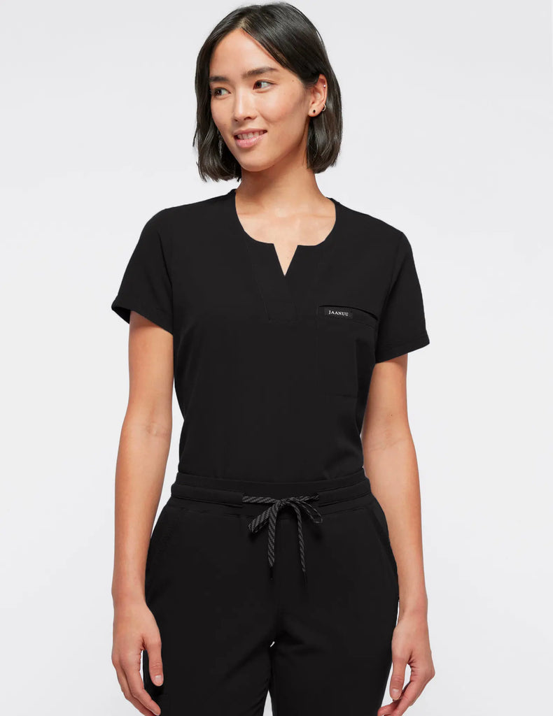 Jaanuu Scrubs Women's 1-Pocket Tuck-In Scrub Top Black | scrub-supply.com