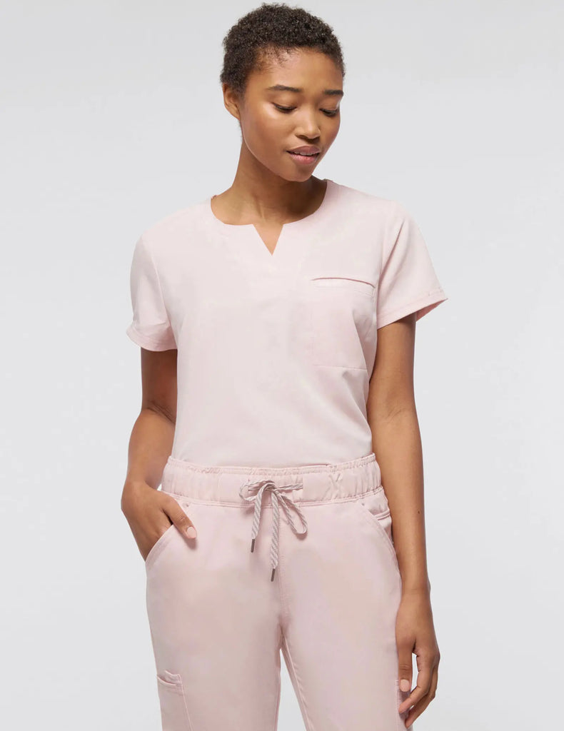 Jaanuu Scrubs Women's 1-Pocket Tuck-In Scrub Top Blushing Pink | scrub-supply.com