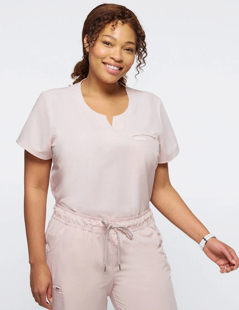 Jaanuu Scrubs Women's 1-Pocket Tuck-In Scrub Top Blushing Pink | scrub-supply.com