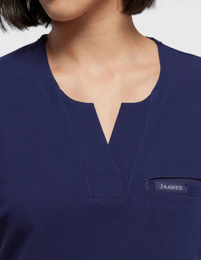 Jaanuu Scrubs Women's 1-Pocket Tuck-In Scrub Top Navy | scrub-supply.com