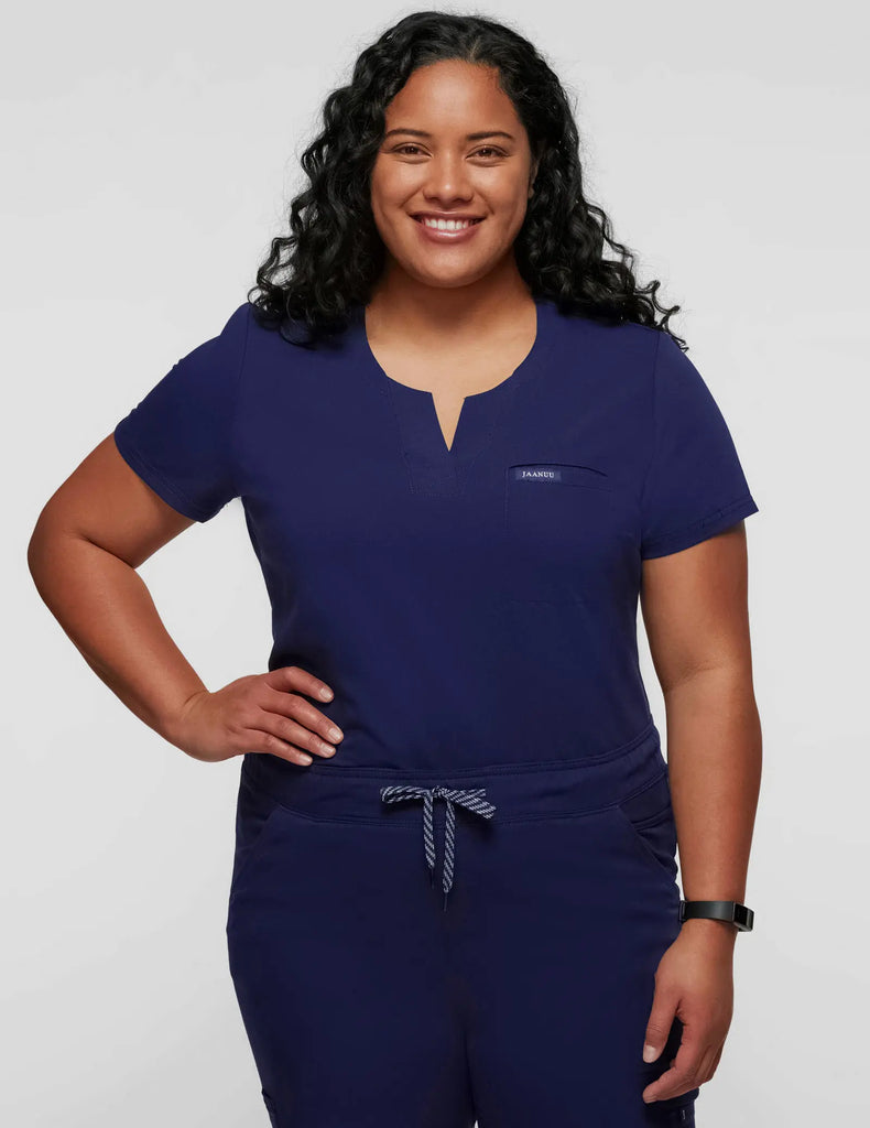 Jaanuu Scrubs Women's 1-Pocket Tuck-In Scrub Top Navy | scrub-supply.com