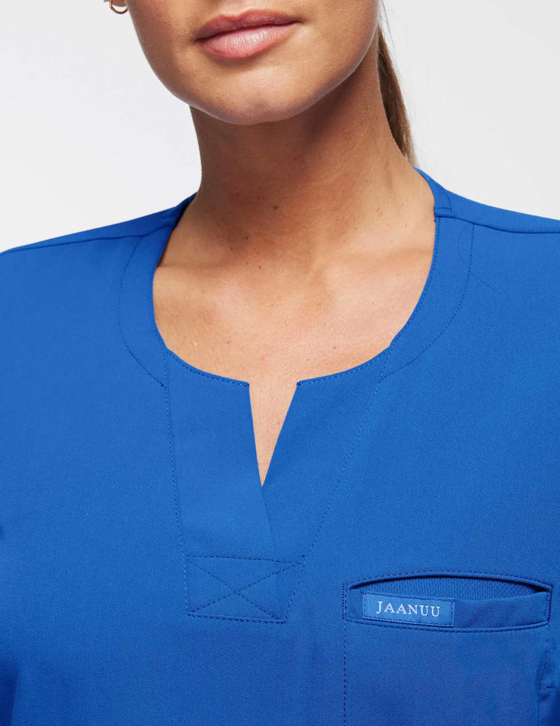 Jaanuu Scrubs Women's 1-Pocket Tuck-In Scrub Top Royal Blue | scrub-supply.com