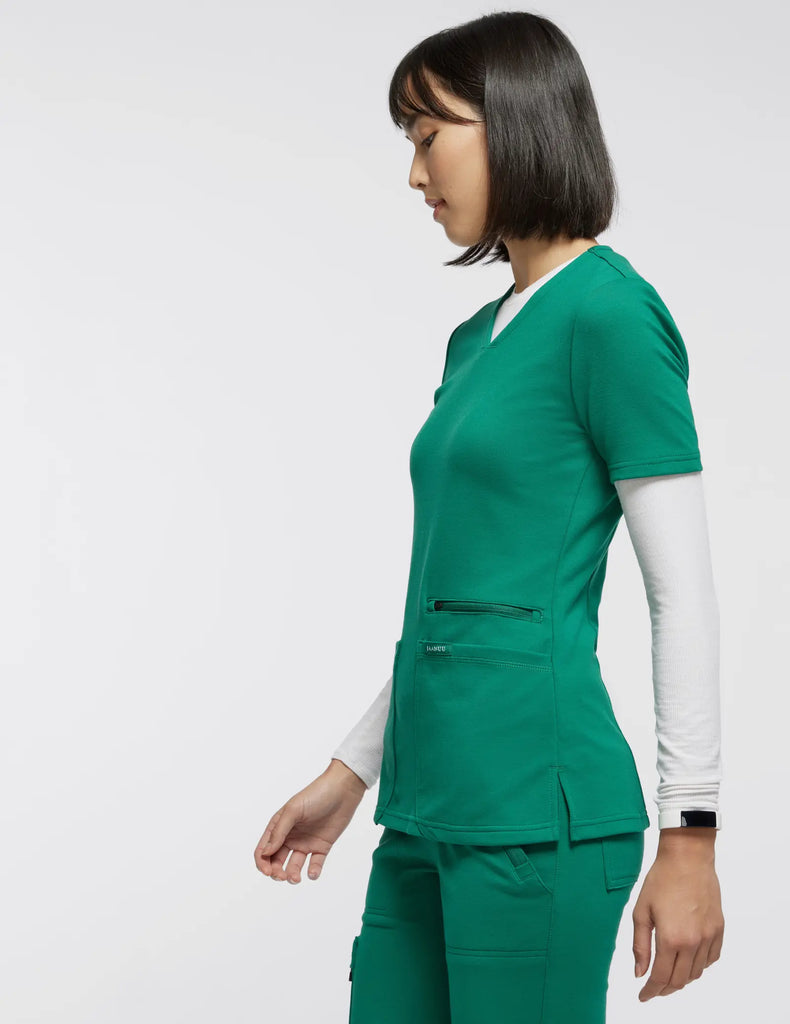 Jaanuu Scrubs Women's 4-Pocket V-Neck Scrub Top Hunter Green | scrub-supply.com