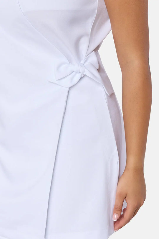 La Beeby Scrubs Women's Amie Top White | scrub-supply.com
