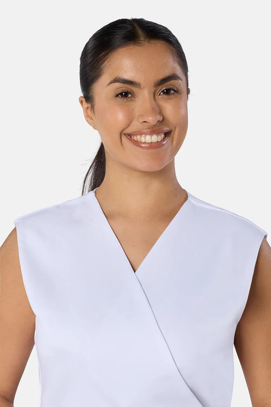 La Beeby Scrubs Women's Amie Top White | scrub-supply.com