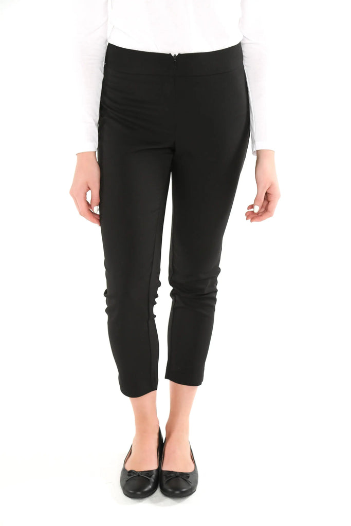 La Beeby Scrubs Women's Etta Pants Black | scrub-supply.com