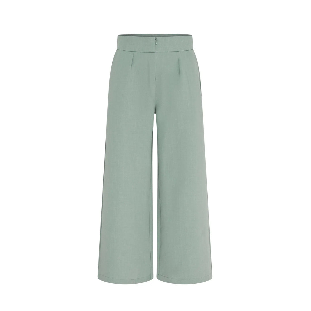 La Beeby Scrubs Women's Ivy Culotte Pants Sage | scrub-supply.com