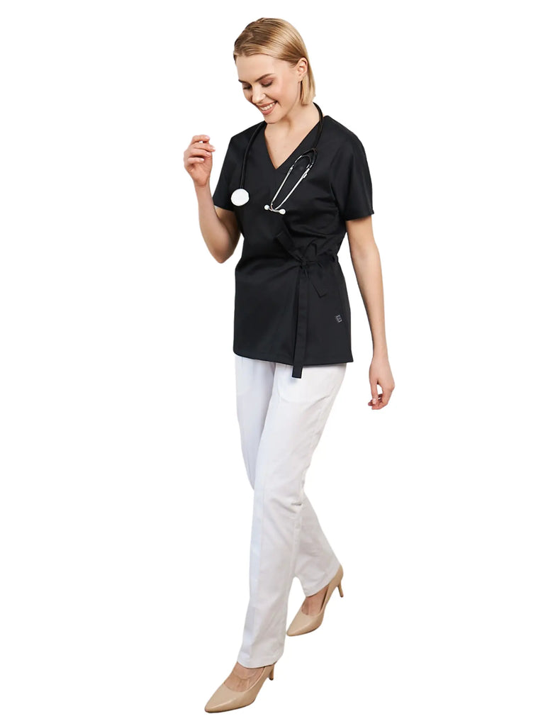 Treat in Style Scrubs Women's Short-Sleeve Medical Scrub Top Black | scrub-supply.com